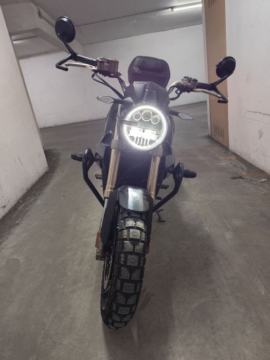 Zontes Gx1 125, cor preta