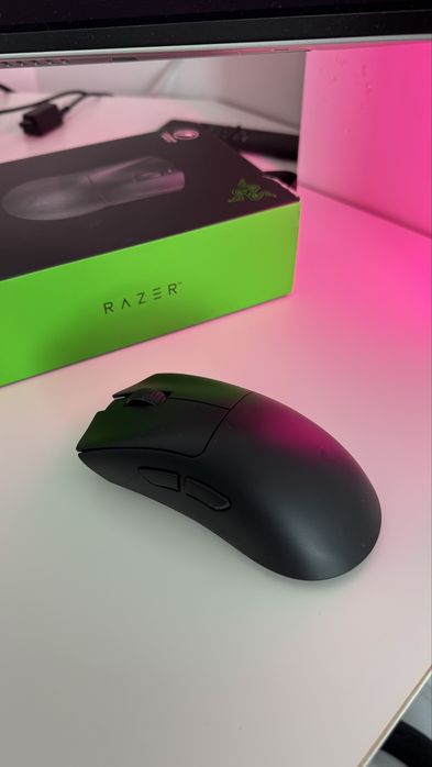 Безпровідна мишка Razer Deathadder v3 Hyperspeed