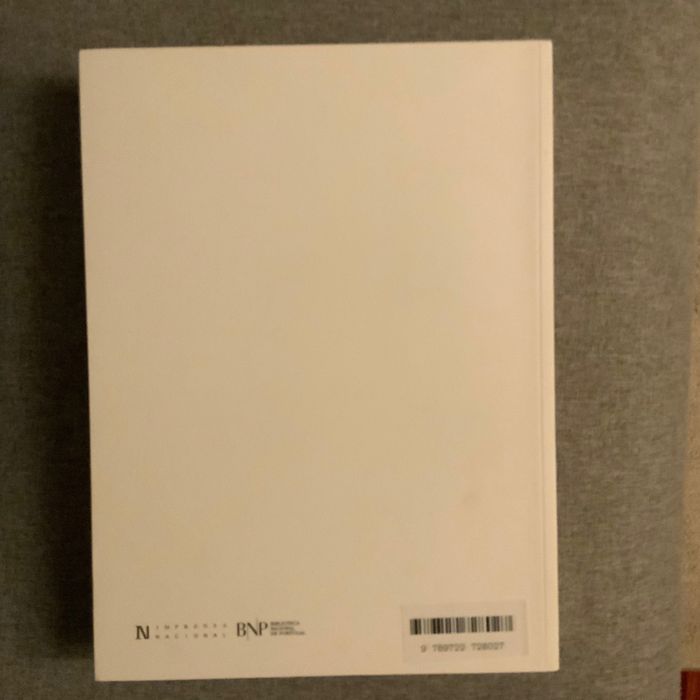 Livro obra gráfica de José Guimarães