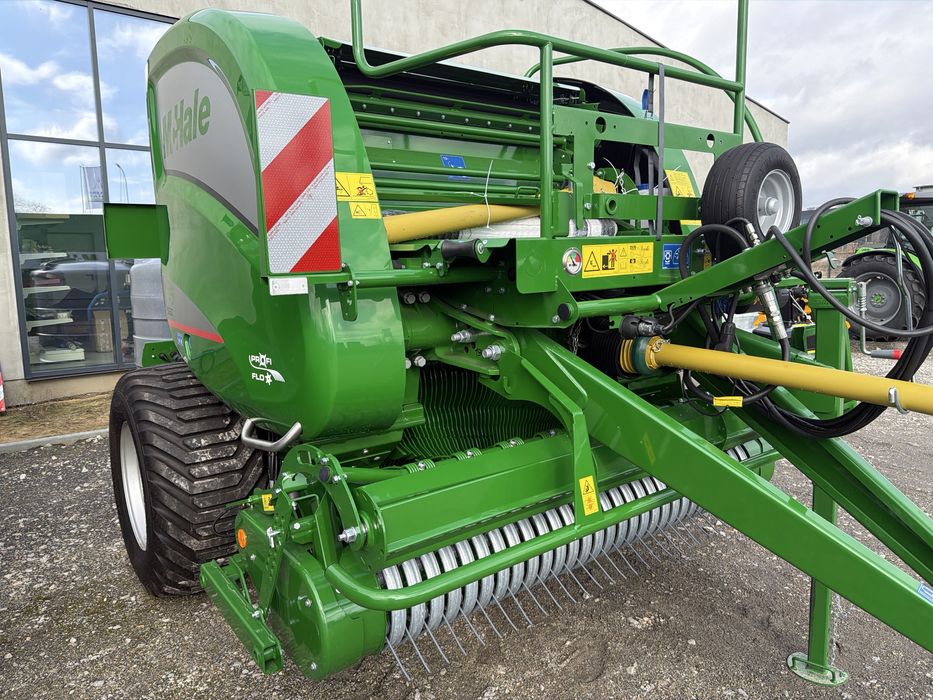 Prasa zwijająca McHale F5 560 isobus, F5-540C, V6-750 Monitor Kamera 25noży