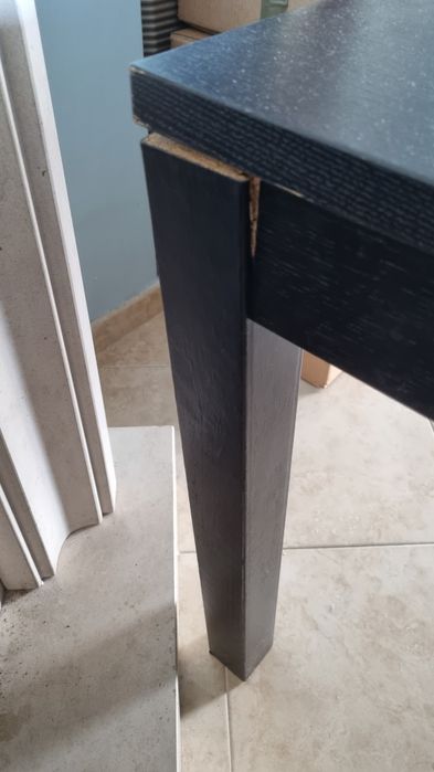 Mesa de sala + 3 cadeiras