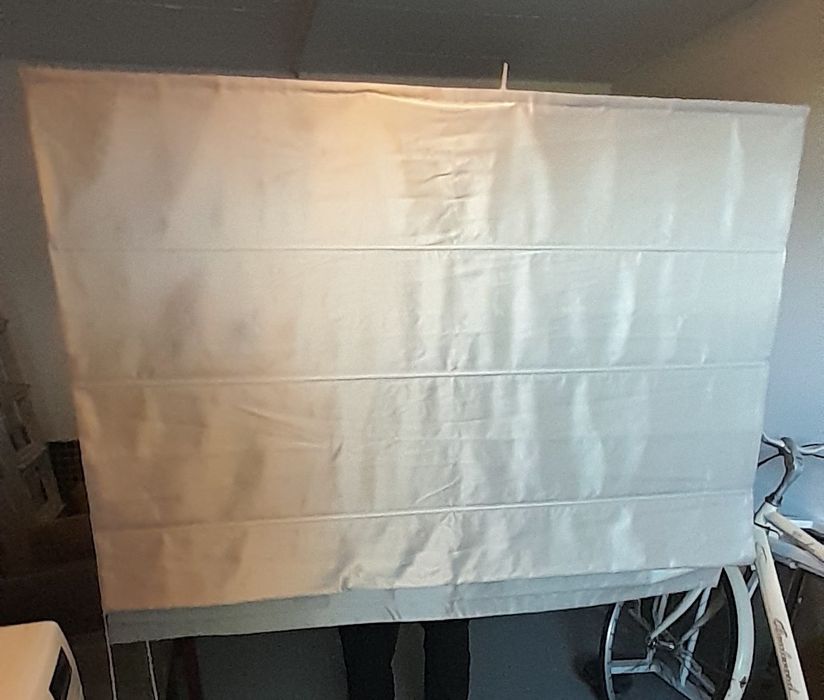 Estore 140cm tecido dobrável com hastes cor champagne acetinado