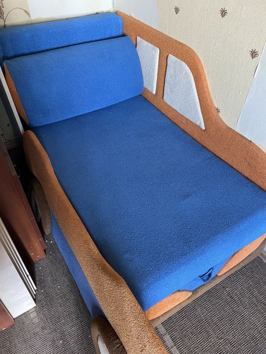 Продам дитячий диван, не дорого