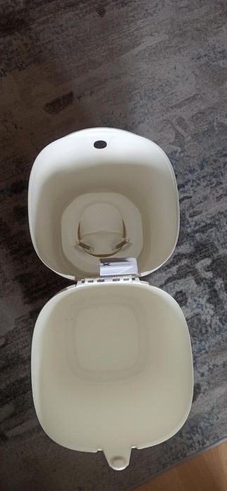 Pojemnik na pieluchy marki ANGELCARE