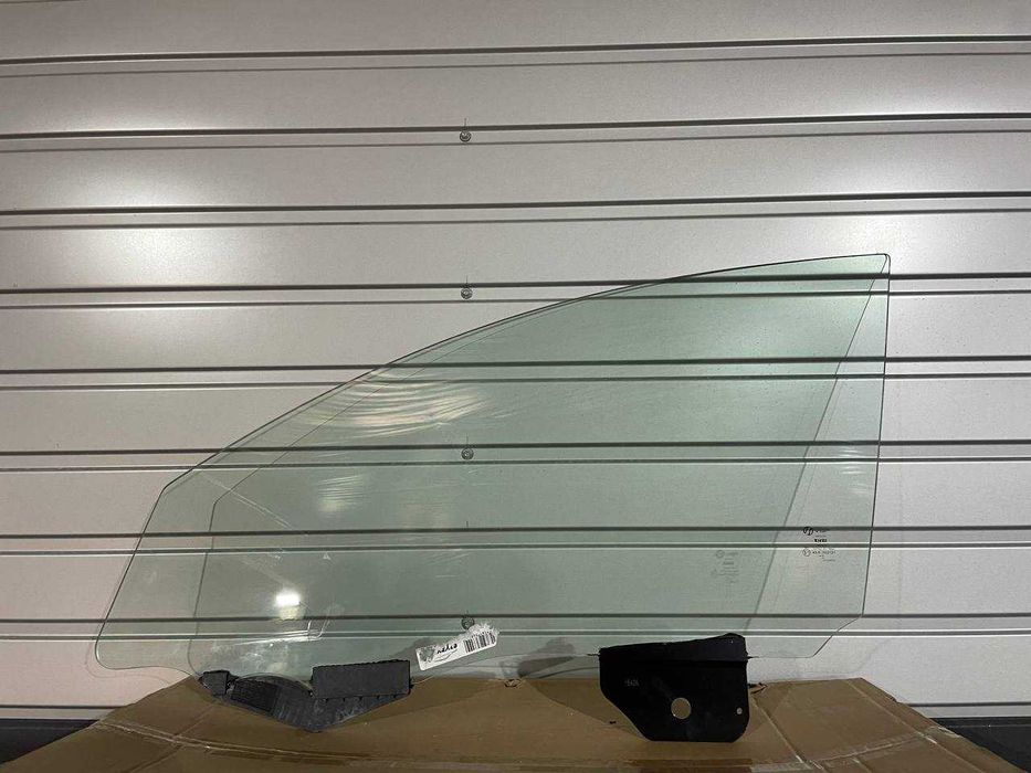 скло переднє ліве тесла Y tesla model Y