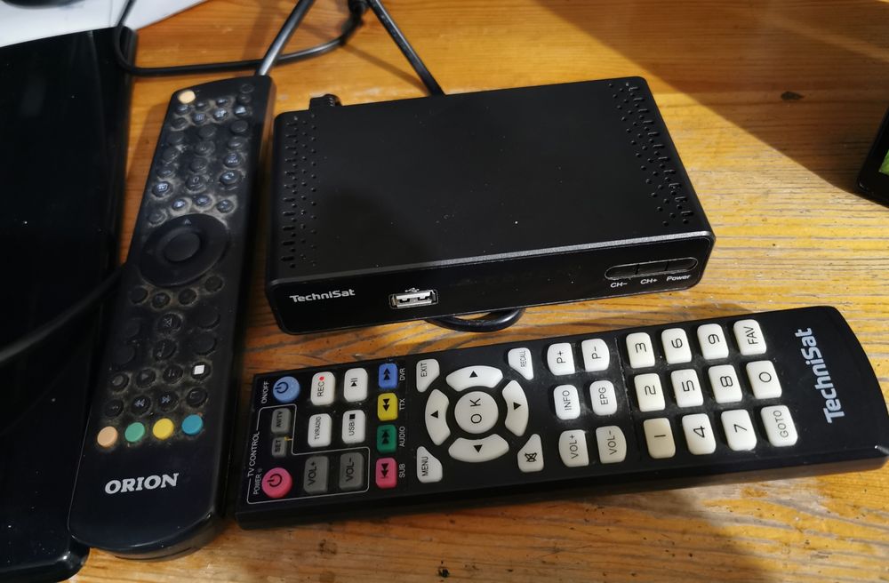 Telewizor monitor Orion 24 cale tuner dekoder dvb-t2