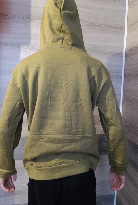 Тепле худі унісекс.