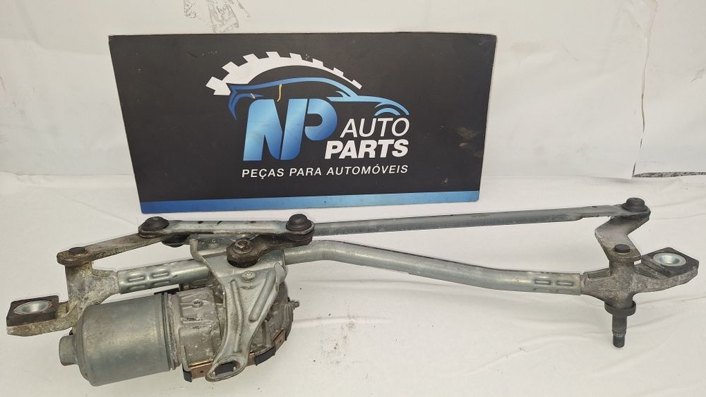 Limpa vidros da frente Volvo V40 2014