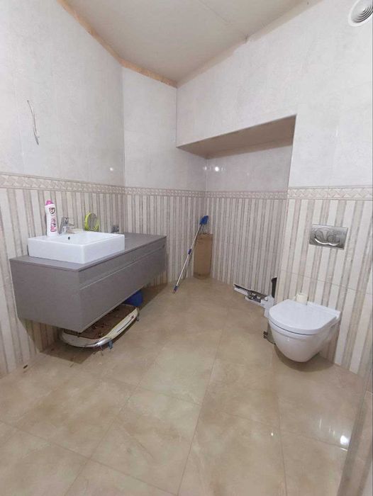 ПРОДАЖ 2поверх.будинку ЗАХОДИ/ЖИВИ. 3 санвузли, 2 гаража, утеплений