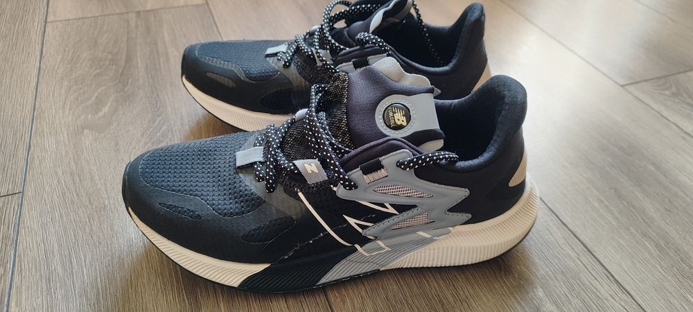 Кросівки New Balance