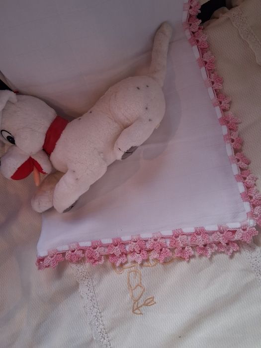 Fraldinhas para berço