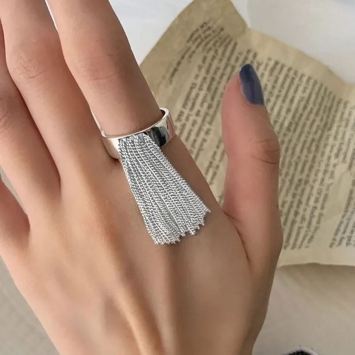 Каблучка кольцо з висячими ланцюжками