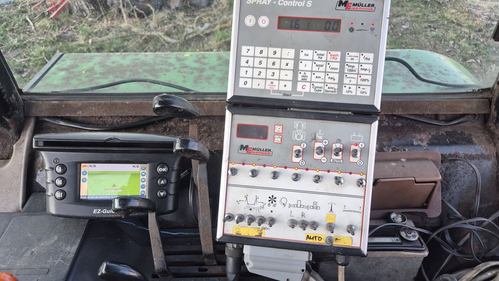 Opryskiwacz Hardi Commander 27m 2800L