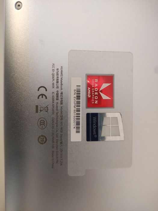 Huawei Matebook D Signature Edition