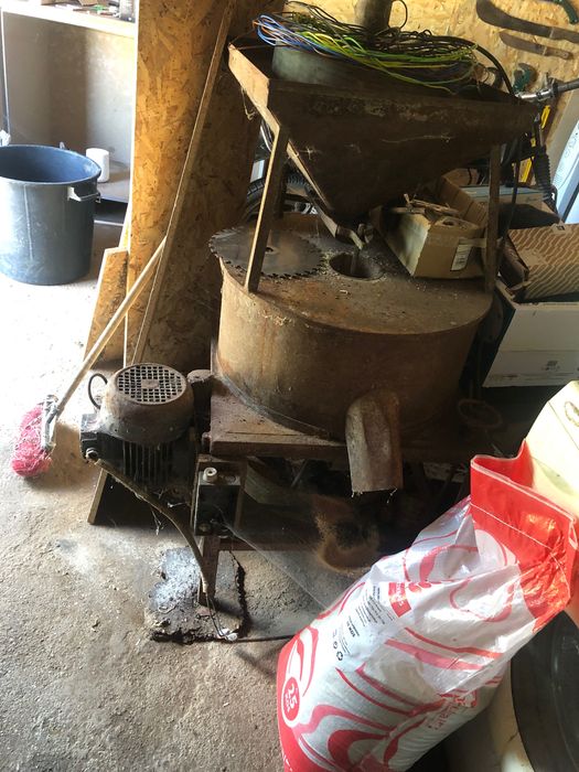 Moinho de milho elétrico !