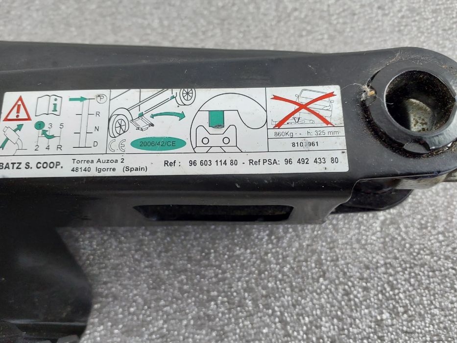 Macaco CITROËN Berlingo (B9)