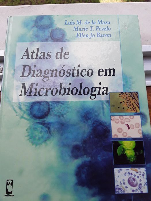 Vendo Atlas de Microbiologia Clínica. Novo.