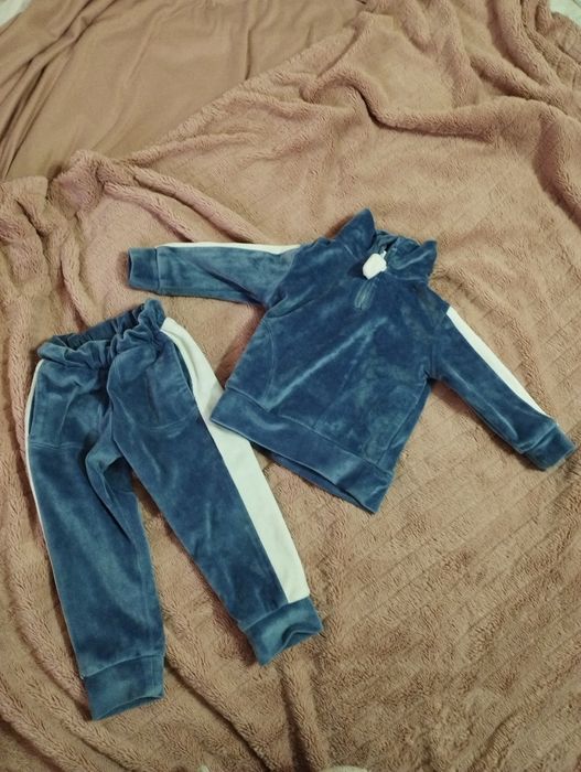 Костюм  спортивный детский