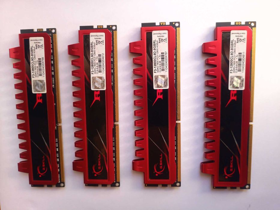 Pamięć RAM: 2x4 GB DDR3 1600 MHz