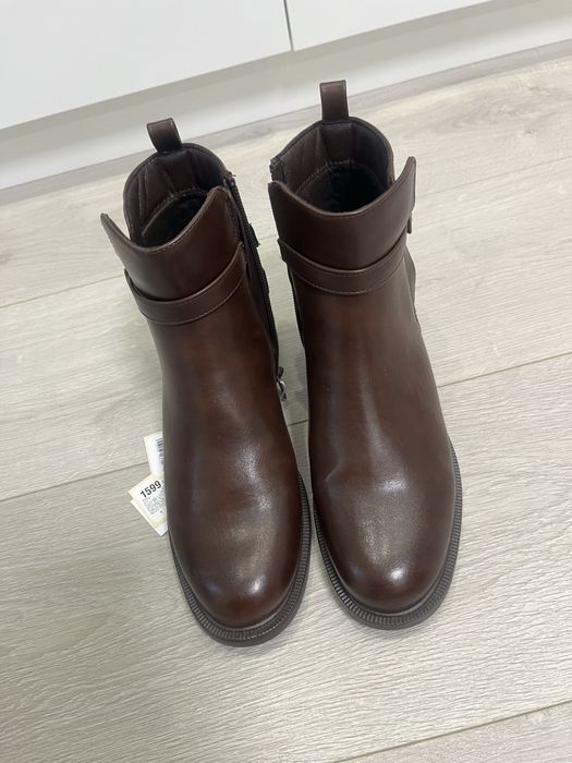 Черевики коричневі 36 розмір демисезон. Екошкіра