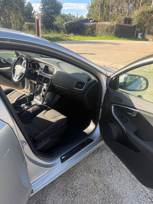 Vendo volvo v40 D2 2016