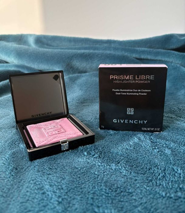 Givenchy Prisme Libre Highlighter Powder