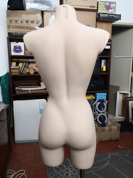 Manequim com suporte + expositor64176296016515123