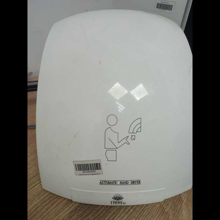 Сушарка для рук сенсорна Trento Сушилка робоча