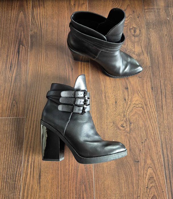 Skórzane botki Mohito rozm. 37