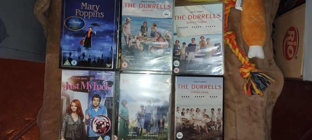DVDs em bom estado.