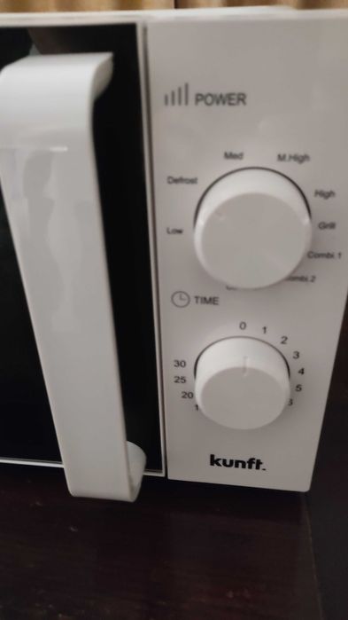 Microondas com grill