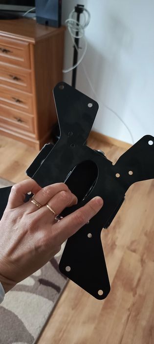 Telewizor JVC LT-32E33B(A) plus uchwyt