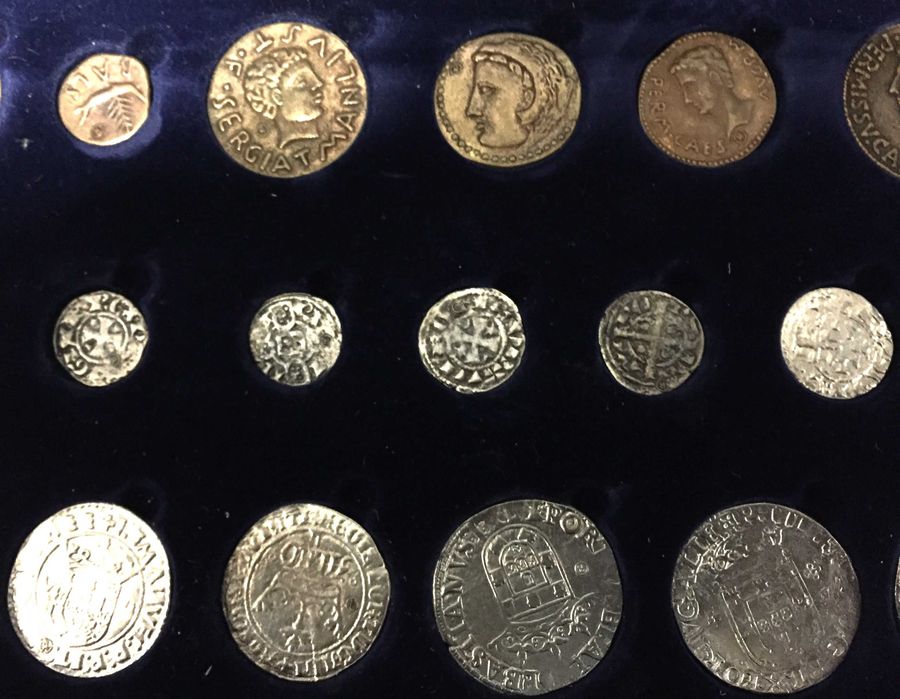 Grande Coleção de 40 Moedas  da História de Portugal