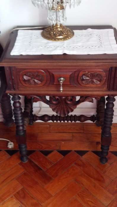 Mobília quarto Mogno Vintage