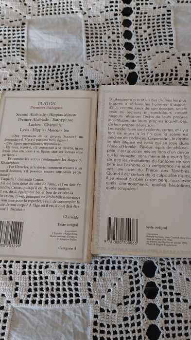 Lote de 2 livros literatura clássica (francês). Portes incluídos
