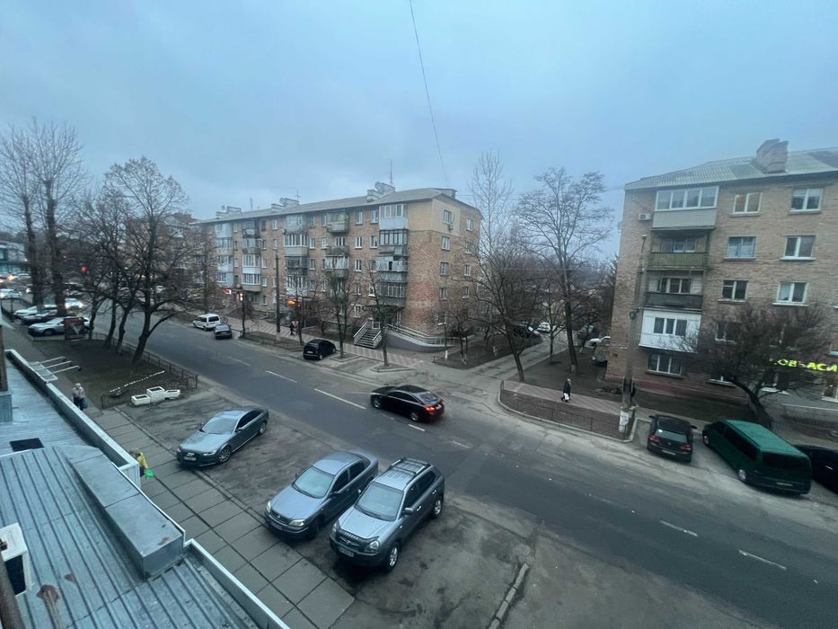 Продаж 4 кім квартири в центрі міста Бориспіль    - Є відеоогляд