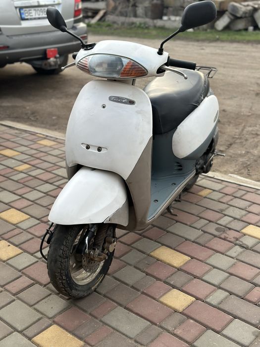 Honda Tact Af51 stand up