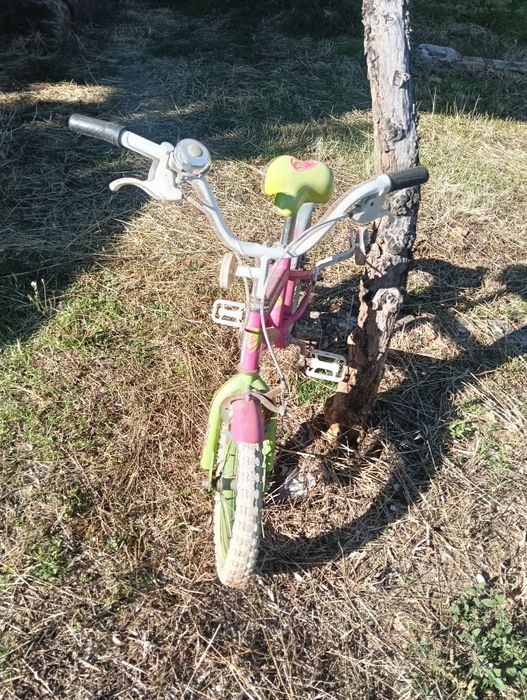 Bicicleta de criança rosa