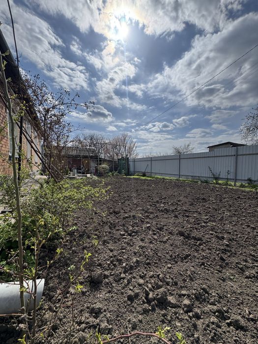 Продаж частини будинку в районі Олексіївки