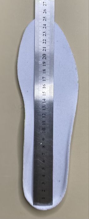 Жіночі кросівки PUMA.