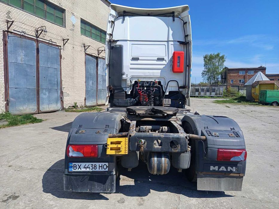 Сідловий тягач MAN TGX 18.440