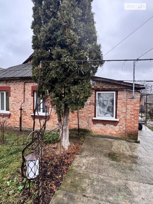 Продам чудовий будинок на Кореї