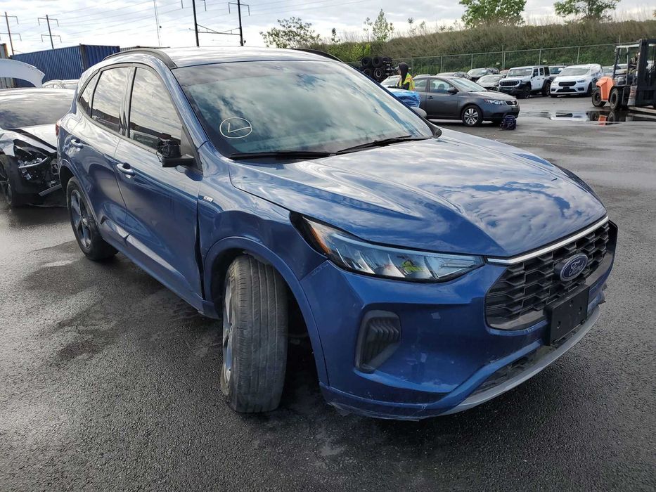 Ford Escape 2023 STline Hybrid