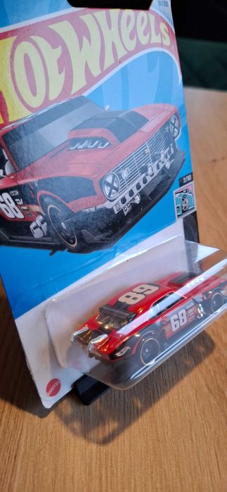 Hot Wheels Custom 68 Camaro