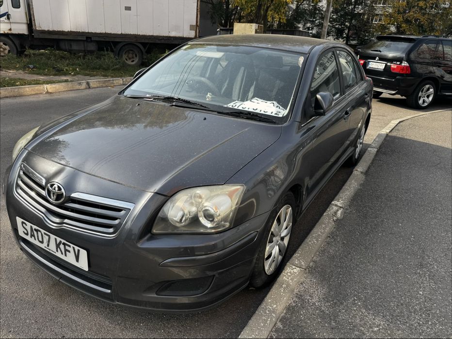 Toyota Avensis 1.8 мех
