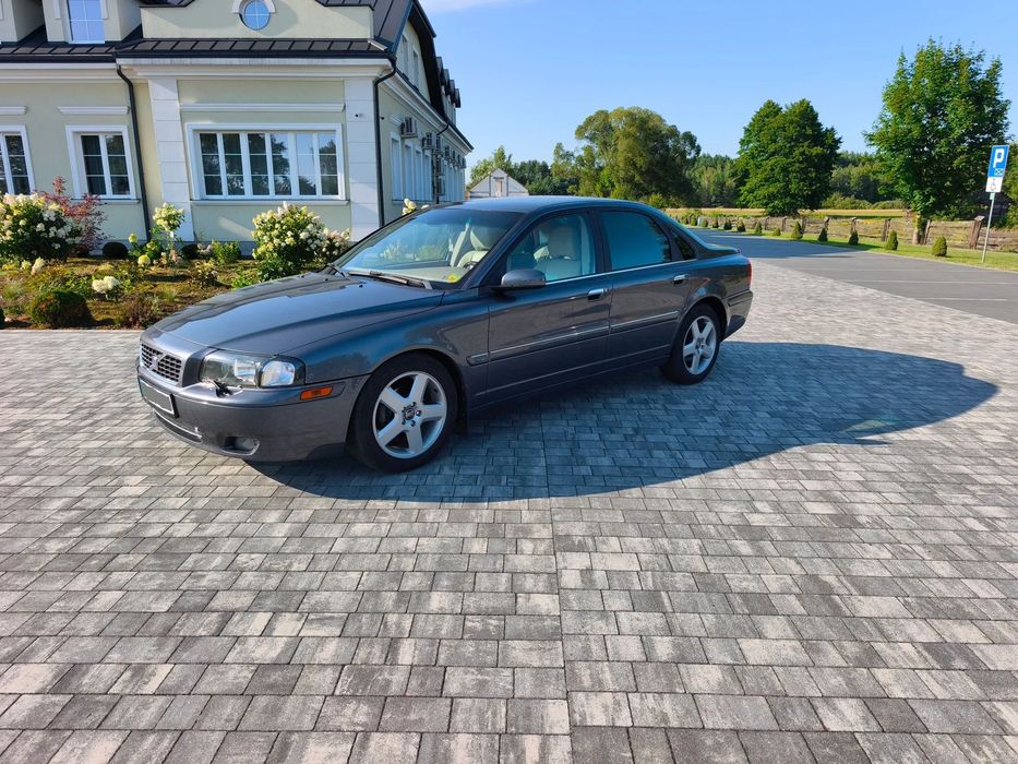 Volvo S80