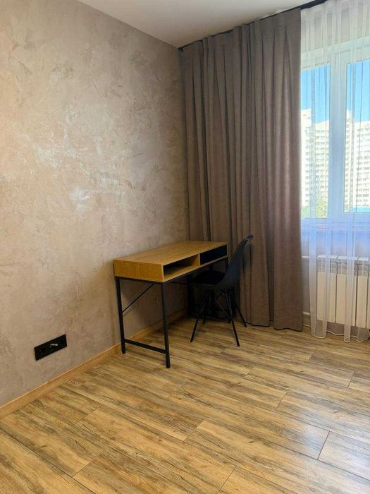 Оренда нової трикімнатної квартири 70 м., просп. М.Бажана,28В. Метро Харківська,Позняки