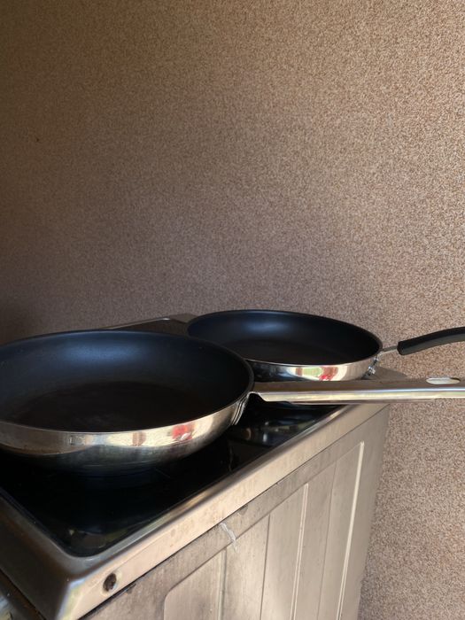 Сковорідки Tefal б/у — у хорошому стані