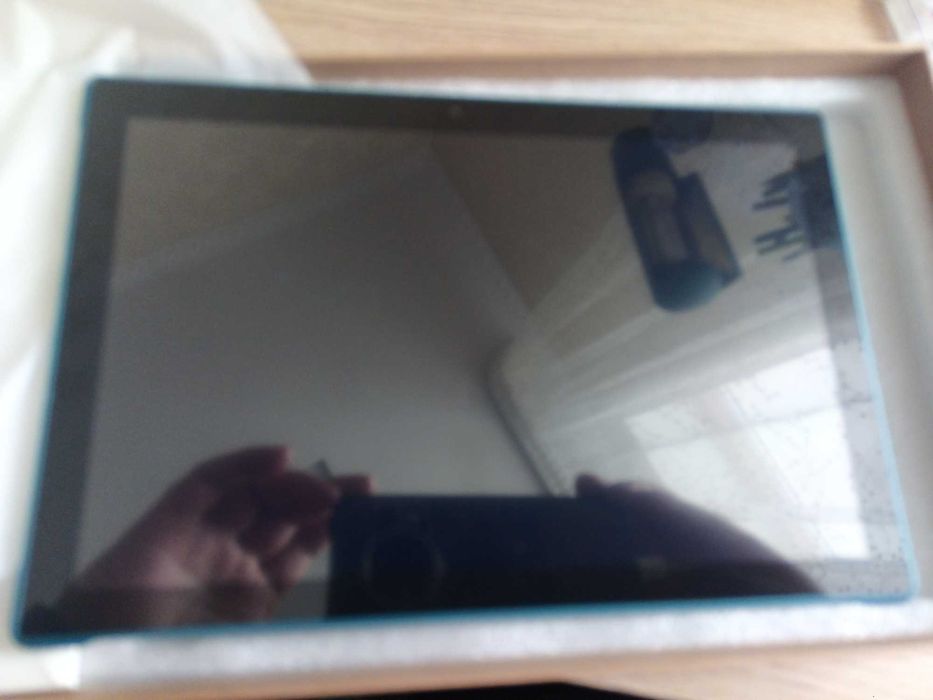 Новий планшет 10"  2gb 32gb , android 12 wifi gps