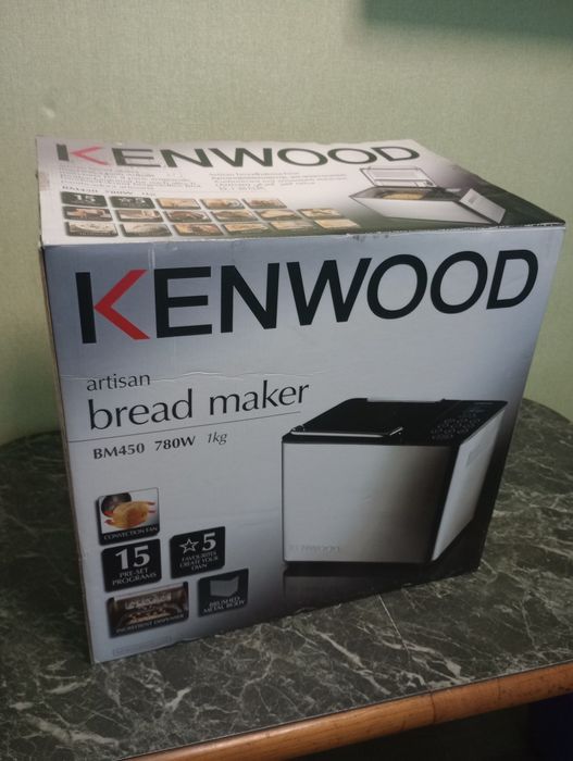 Продам хлебопечку Kenwood BM 450. Под ремонт.